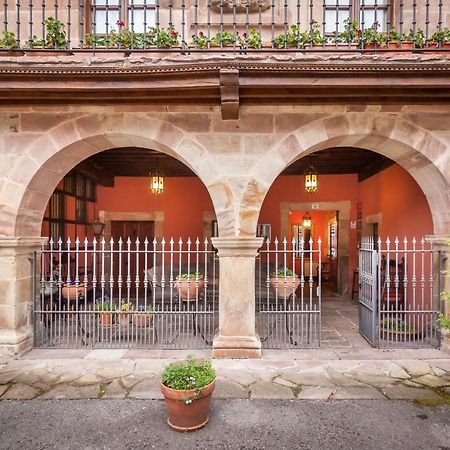 Casona De La Salceda Guest House Treceño Eksteriør bilde