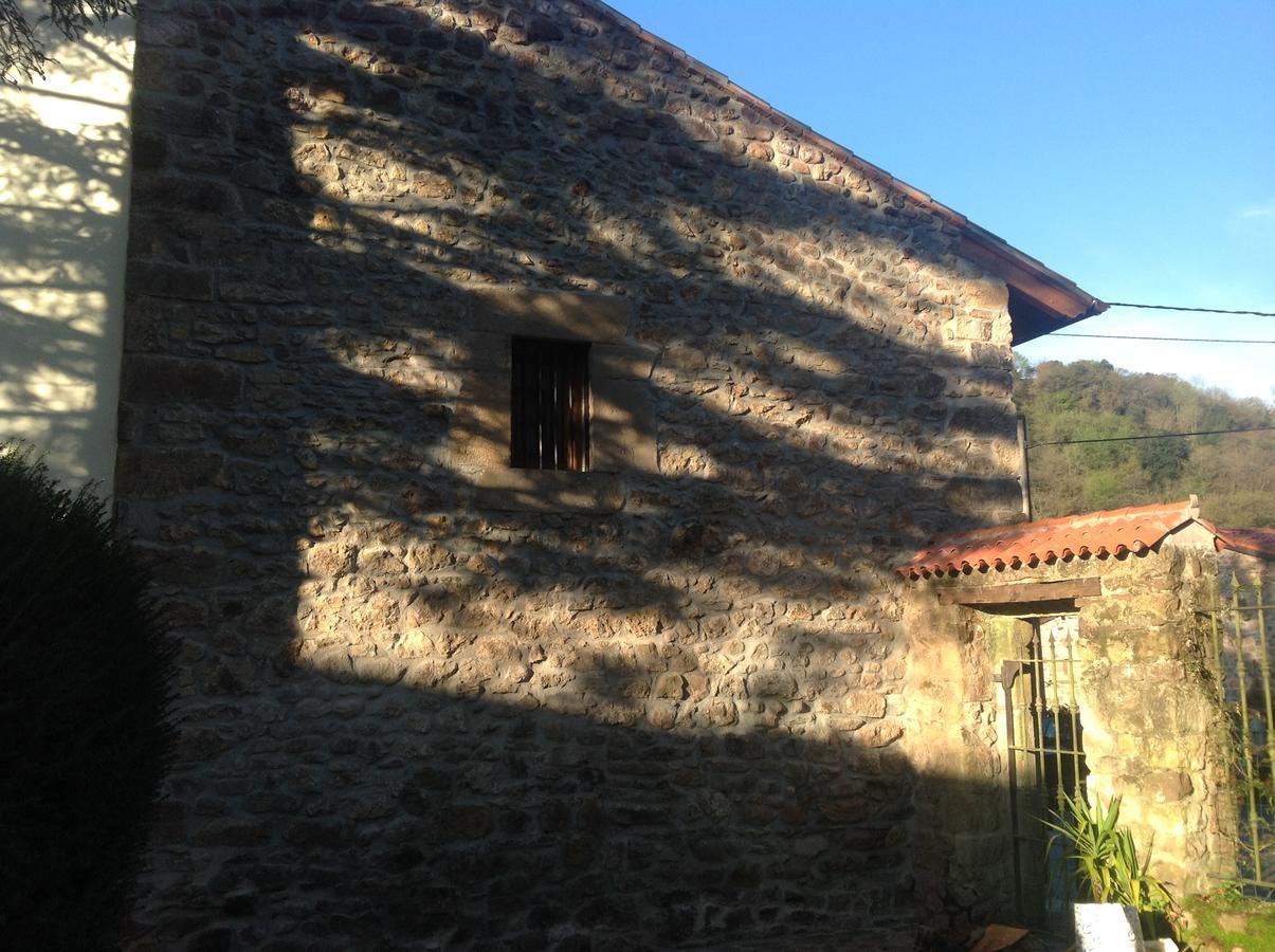 Casona De La Salceda Guest House Treceño Eksteriør bilde