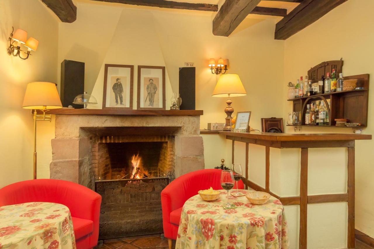 Casona De La Salceda Guest House Treceño Eksteriør bilde