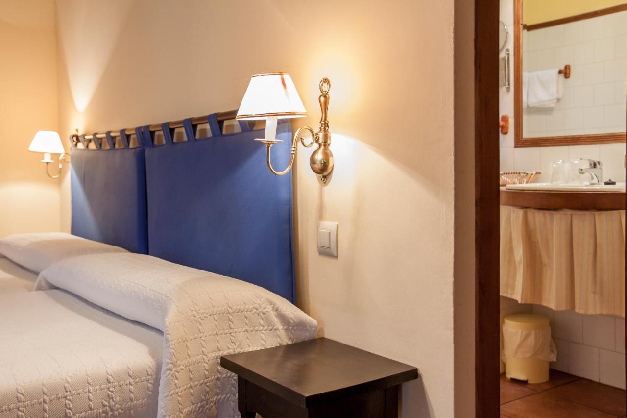 Casona De La Salceda Guest House Treceño Eksteriør bilde