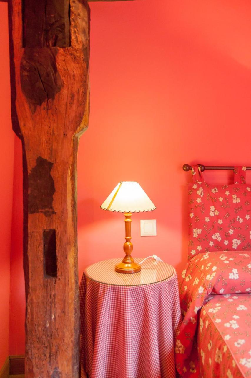 Casona De La Salceda Guest House Treceño Eksteriør bilde