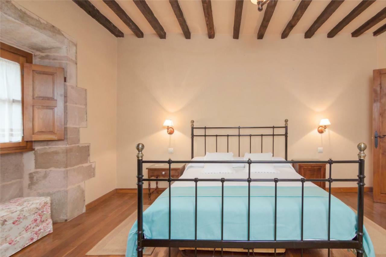Casona De La Salceda Guest House Treceño Eksteriør bilde